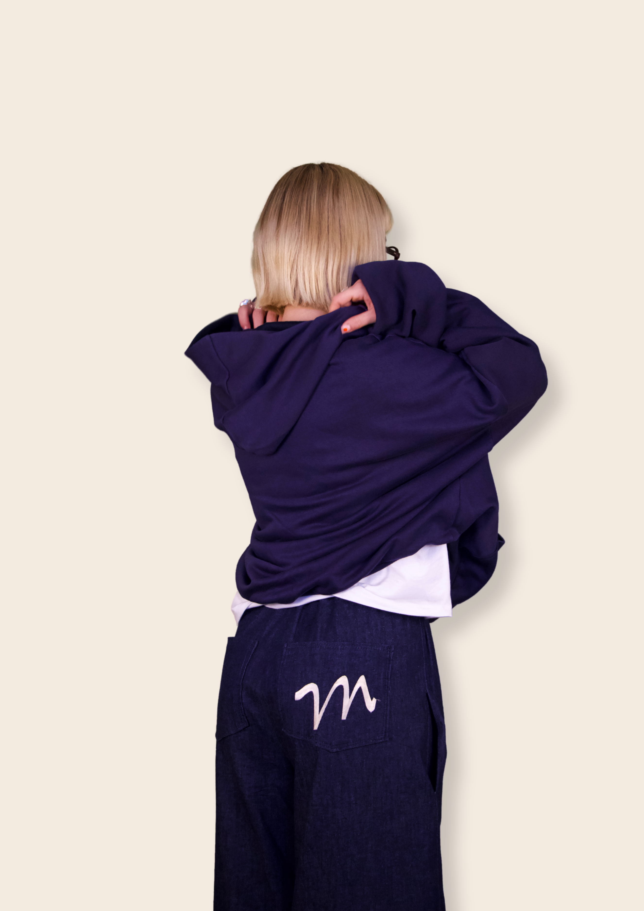 Mavy Hoodie